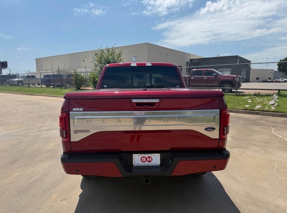 2015 Ford F-150 Platinum - Image 9